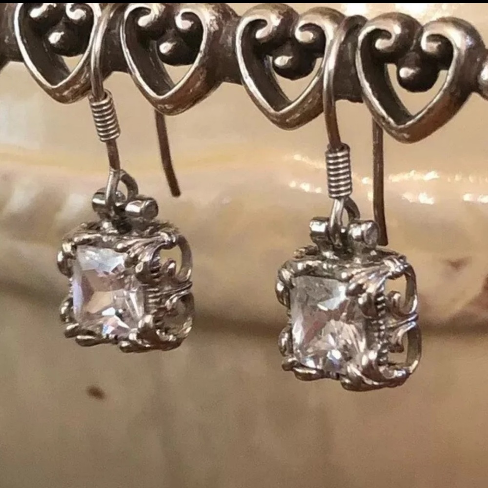 Silpada uptown cubic zirconia earrings - retired